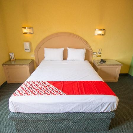 Auto Hotel Hacienda Arriba レオン エクステリア 写真